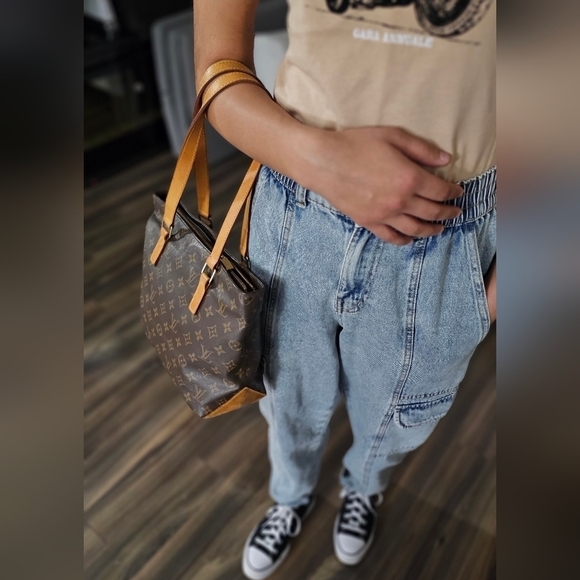 Vintage Louis Vuitton Monogram Vavin GM Tote Bag - Picture 2 of 14